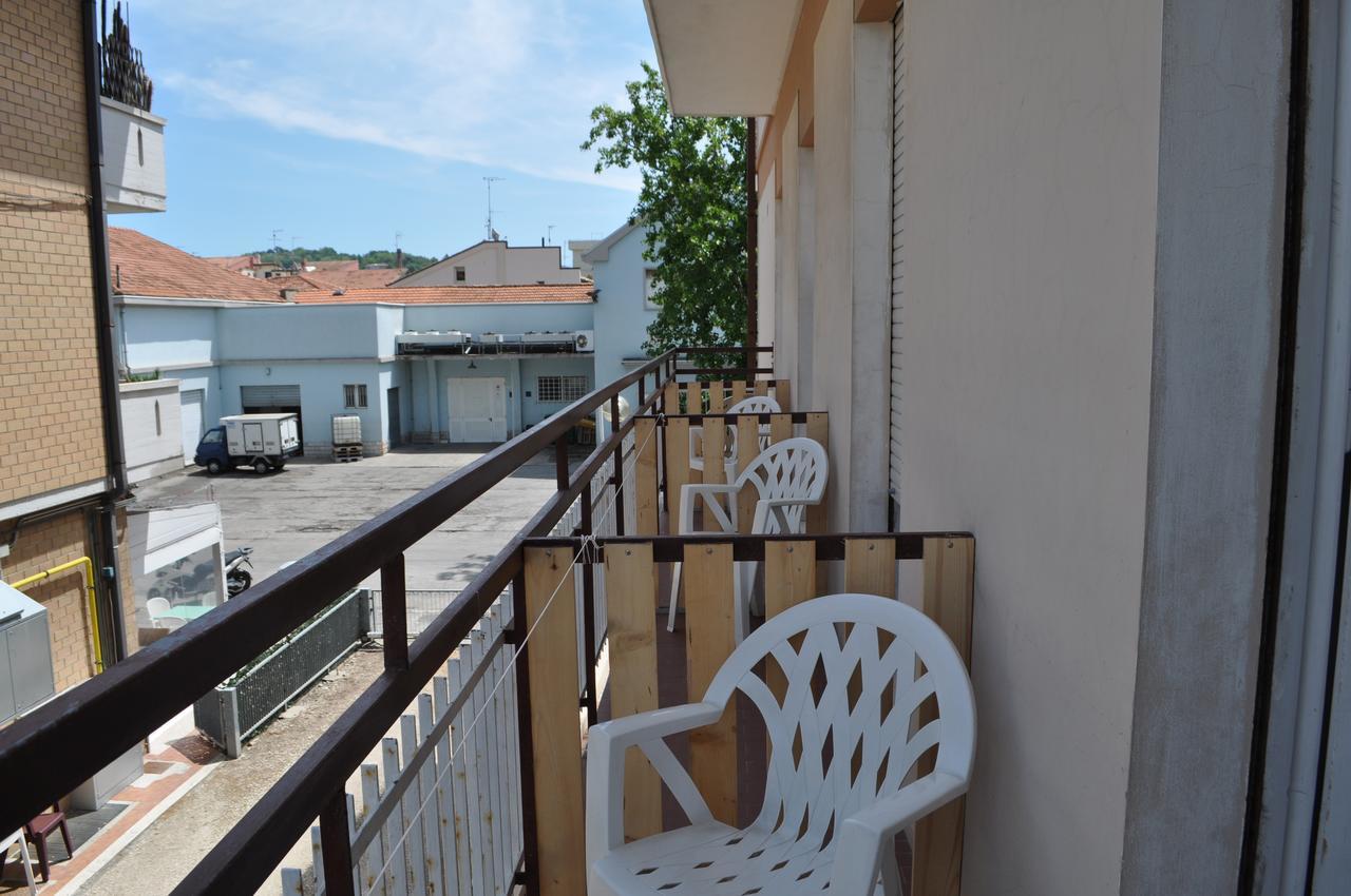 Hotel Urano Cattolica Extérieur photo