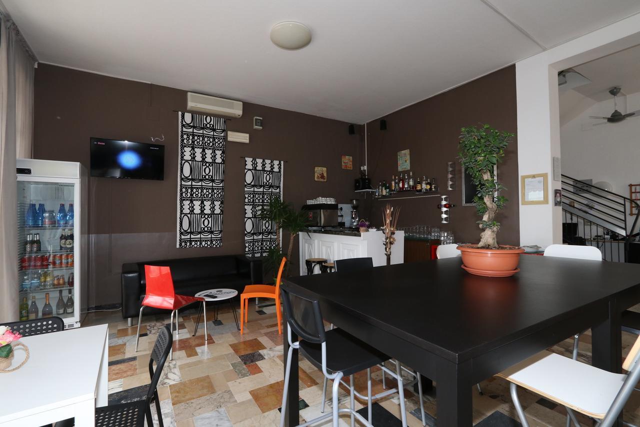 Hotel Urano Cattolica Extérieur photo