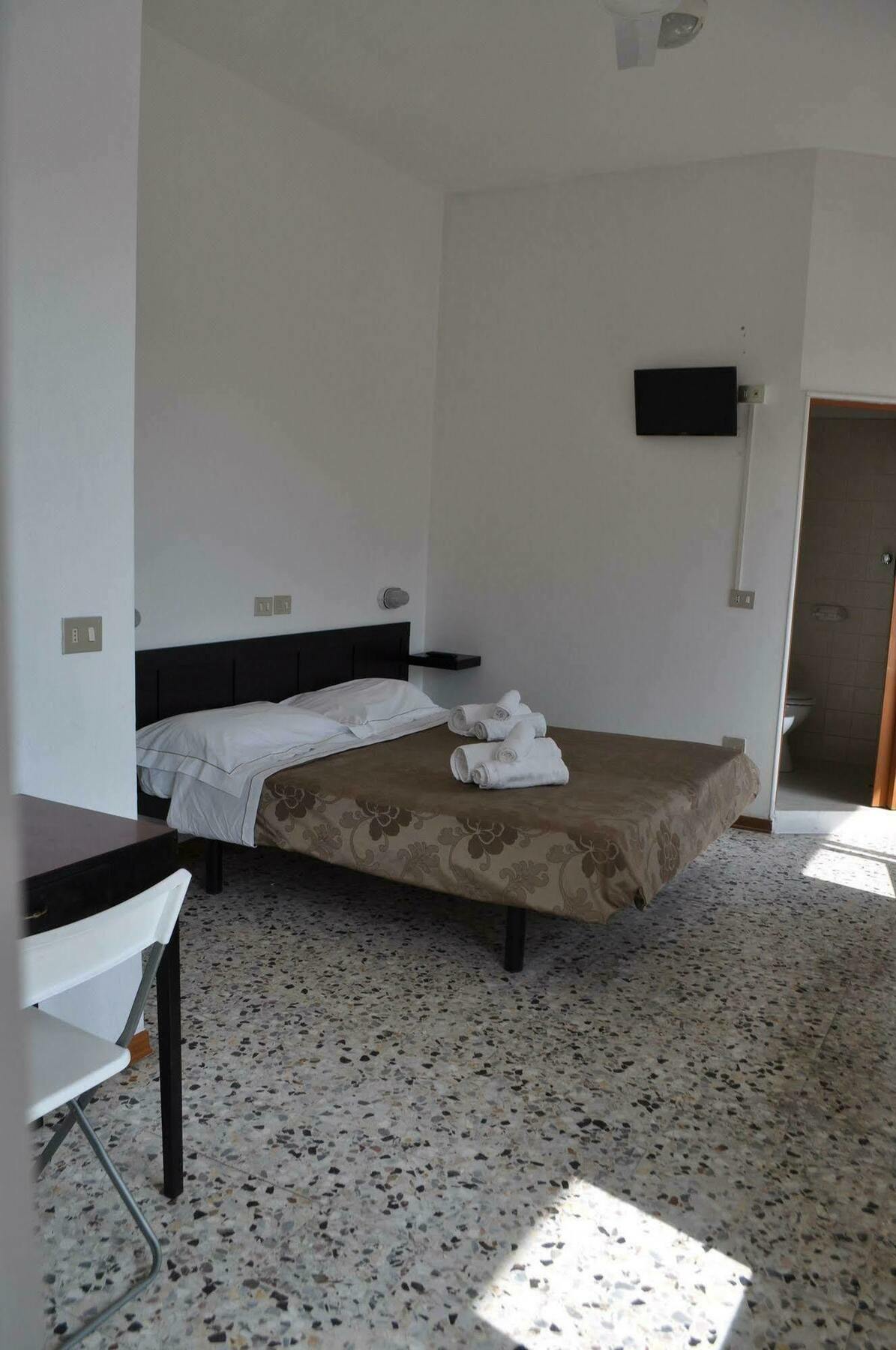 Hotel Urano Cattolica Extérieur photo