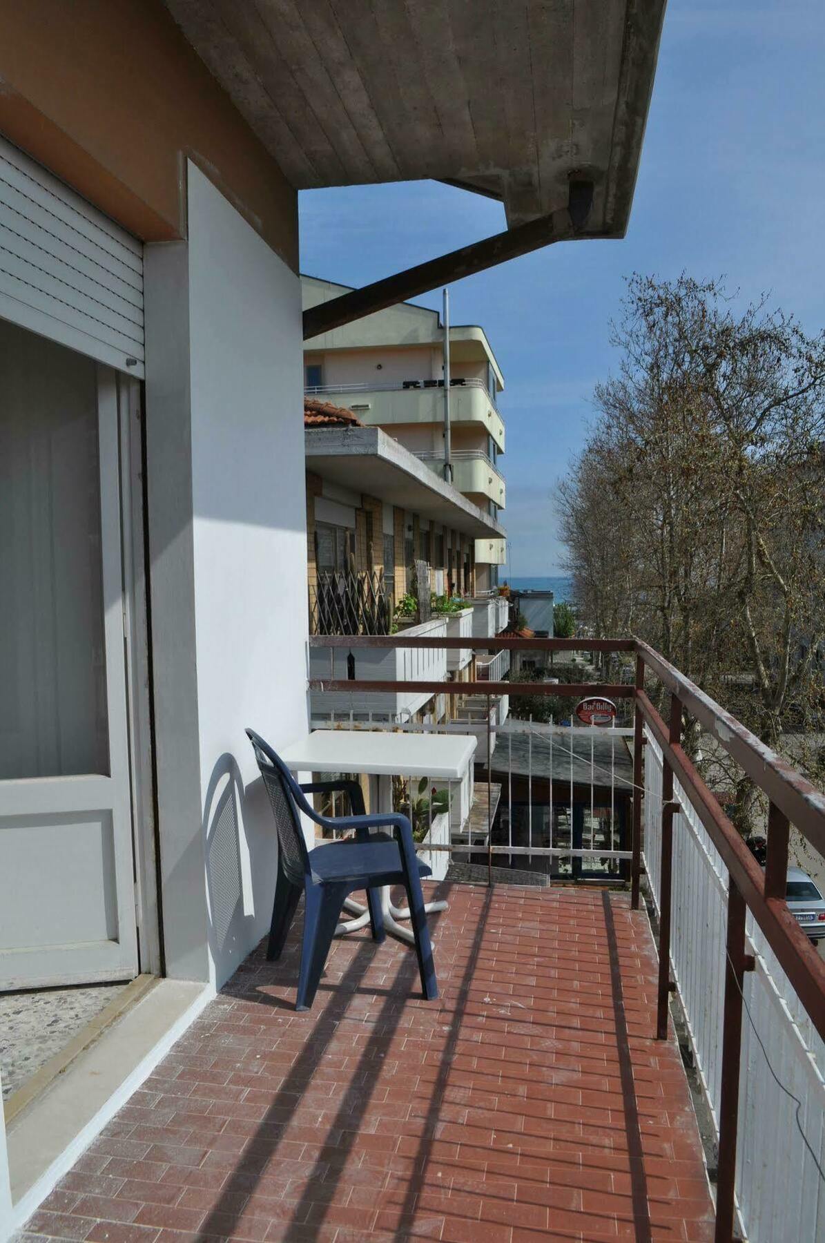 Hotel Urano Cattolica Extérieur photo