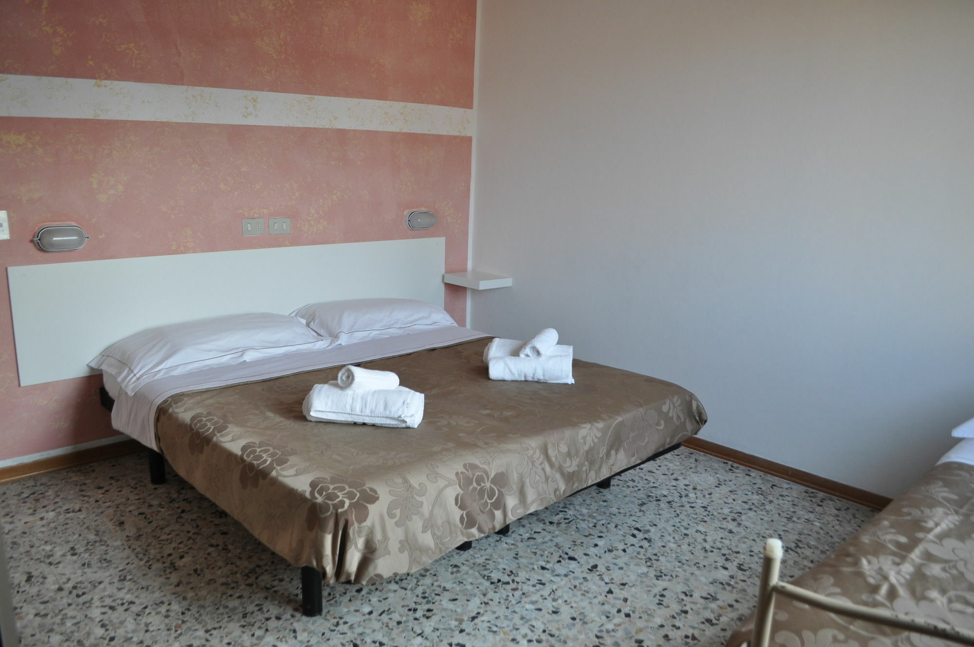 Hotel Urano Cattolica Extérieur photo